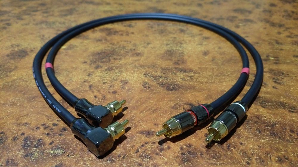 Hi-Fi межблочный кабель 2RCA/2RCA MOGAMI W2534 направленный экран