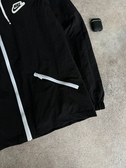 Чоловіча вітровка Nike на підкладці Premium