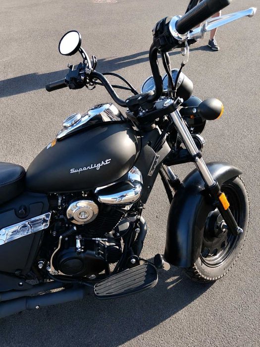 Mota keeway superlight 125 limited edition com malas e encosto incluidos