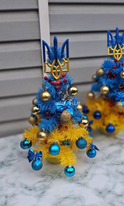 Патріотичні ялинки для Героїв /Новорічні букети