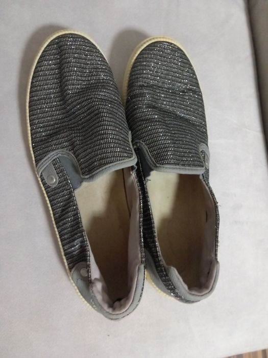 Tenisowki damskie srebrne Mustang