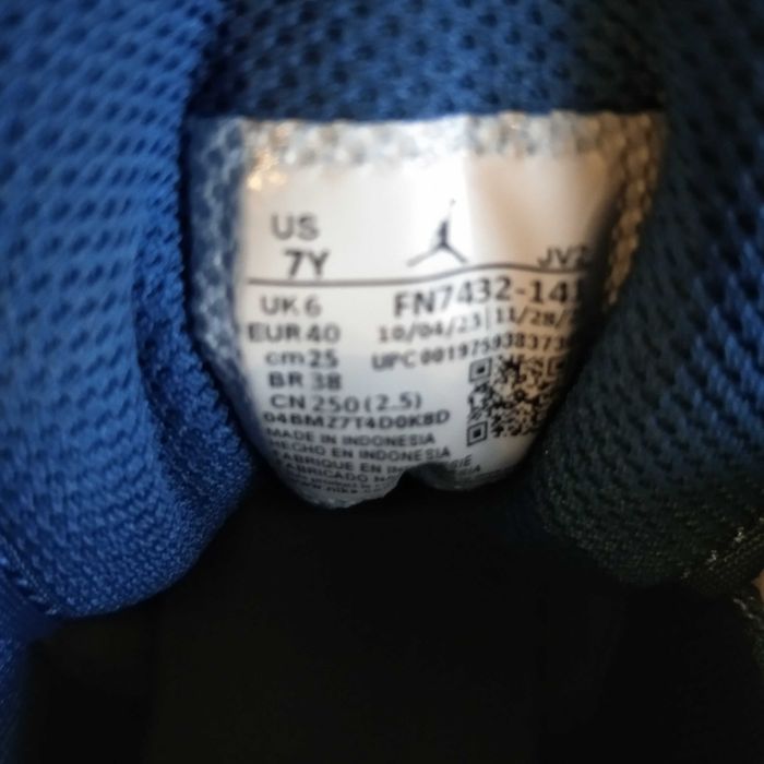 Buty Jordan, rozmiar 40
