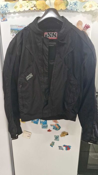 Мото куртка IXS літня, повністью продувна.