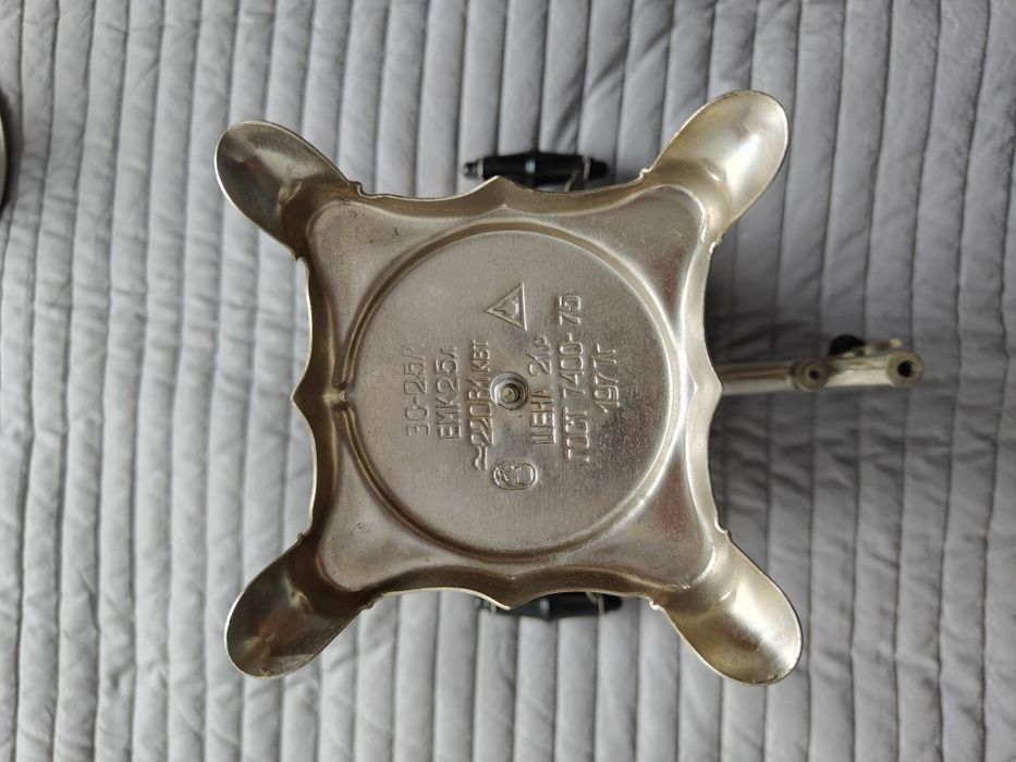 Samowar elektryczny vintage ZSRR 1977r, 2.5L