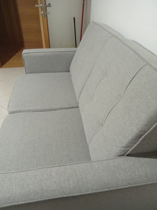 Vendo Sofá de dois lugares
