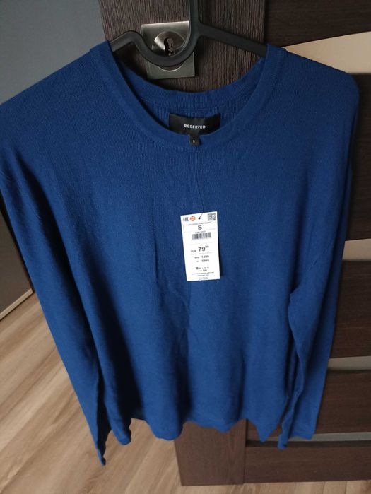Sweter niebieski S
