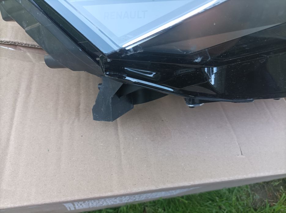 Lampa prawy przód renault Rafale matrix LED idealna eu