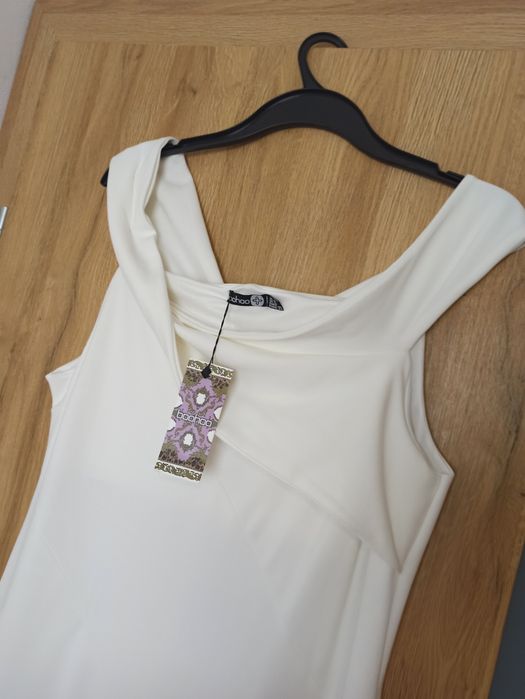 Boohoo nowa sukienka rybka rozmiar 44,