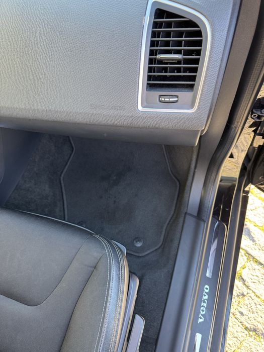 Volvo XC60 2.0 D Automático