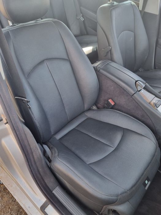 Mercedes-Benz E 220 CDI Automático 2005 - Acidentado, Ideal para Peças