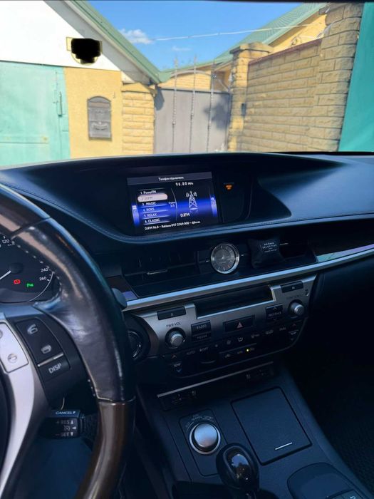 Продам Lexus ES 350