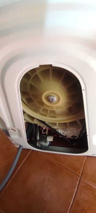 Máquina lavar roupa Indesit 9kg