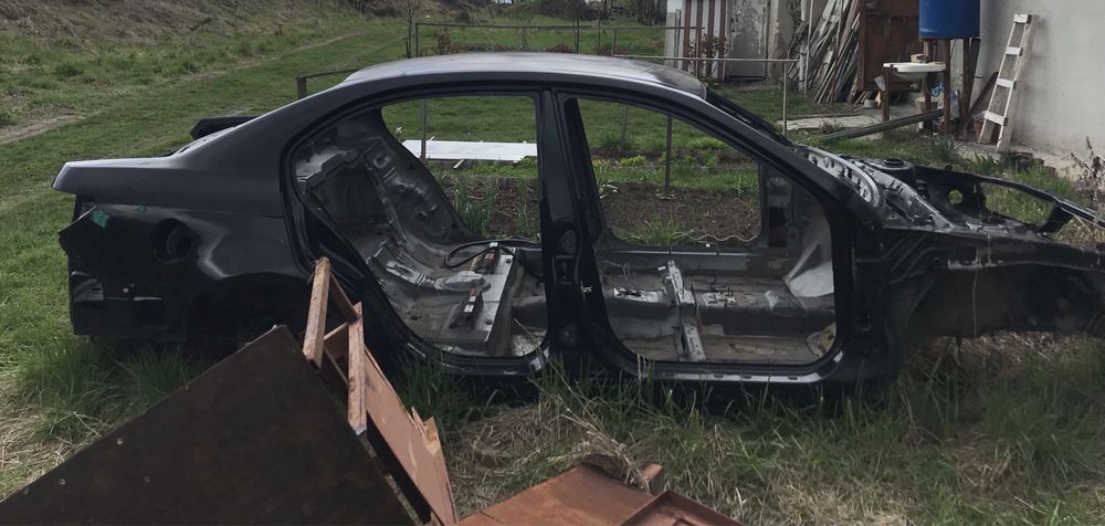 Кузов Chevrolet epica в відмінному стані розборка