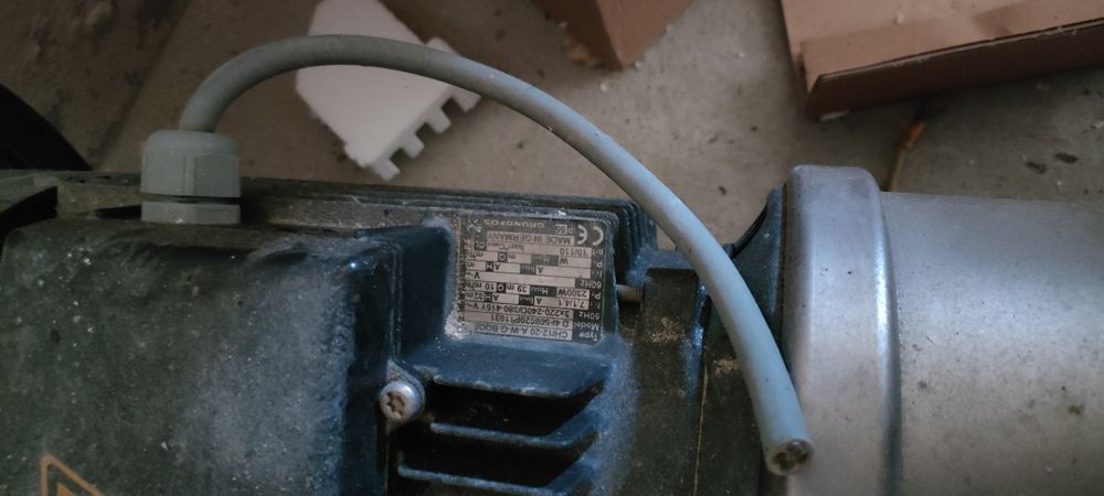 Pompa wody grundfos chi12-20 A-W-G-BQQE