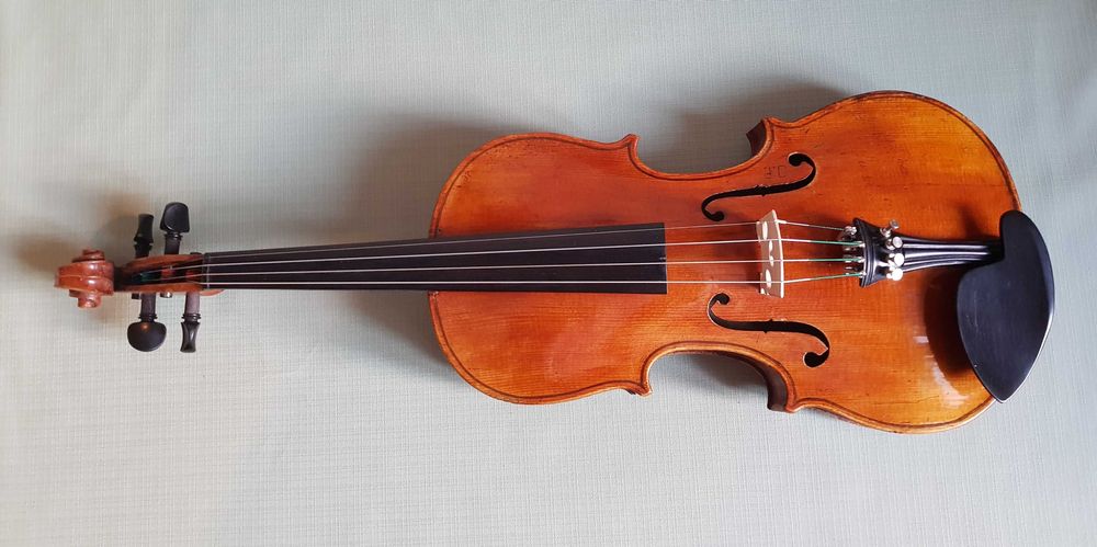 Sprzedam stare skrzypce manufakturowe 4/4