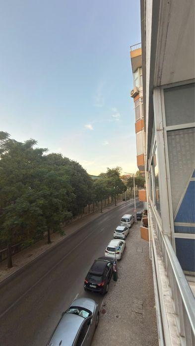 Quarto com otima localização