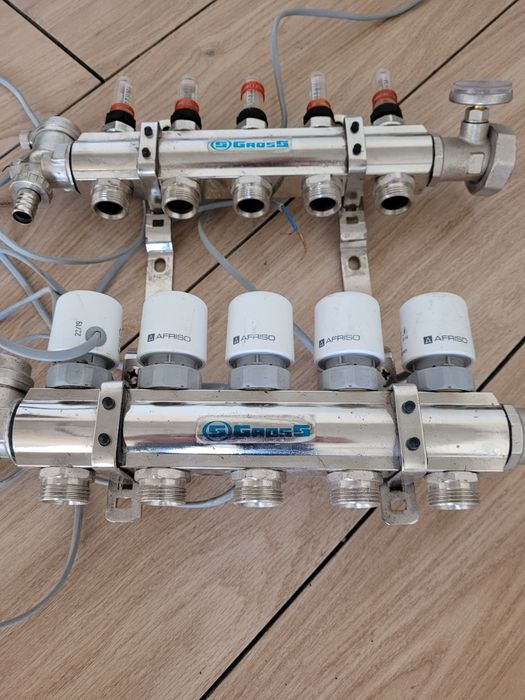 Коллектор Gross 8504 1" - 3/4" на 5 виходів