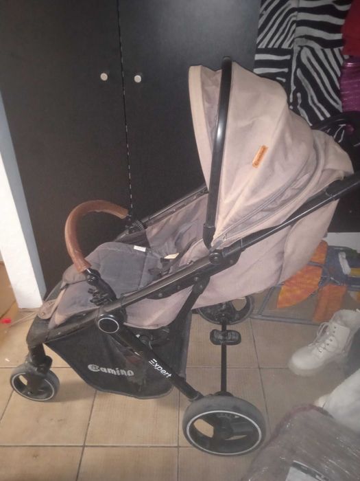 Коляска прогулянкова