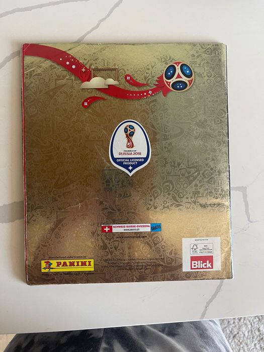 Álbum Panini Mundial 2018 Gold Edition Suíça Quase Completo - Edição Rara