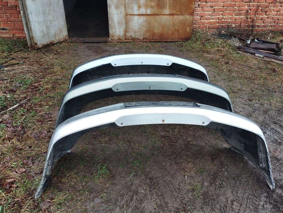 Передній бампер Шкода Октавія Тур рест