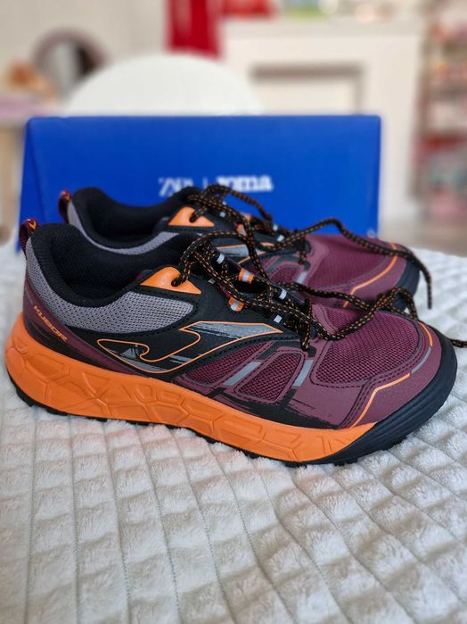 Продам кросівки Zara Joma
