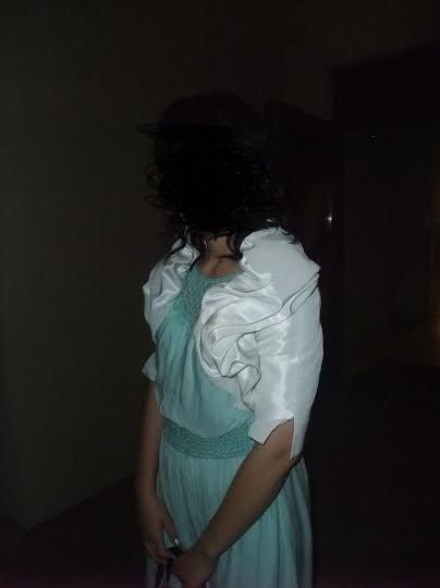 Sprzedam sukienkę z bolerkiem