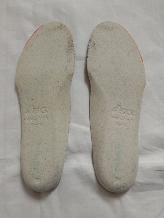 Устілки Asics . Стельки