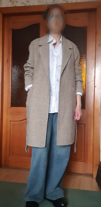 Вовняне пальто без підклади