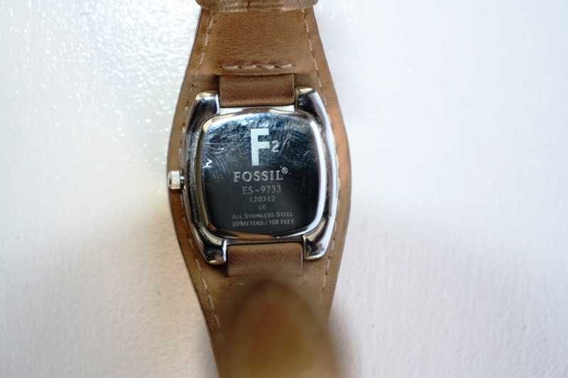 Relógio em pele bege FOSSIL