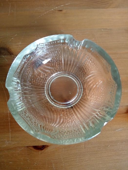 Szklana popielniczka 14cm z PRL-u