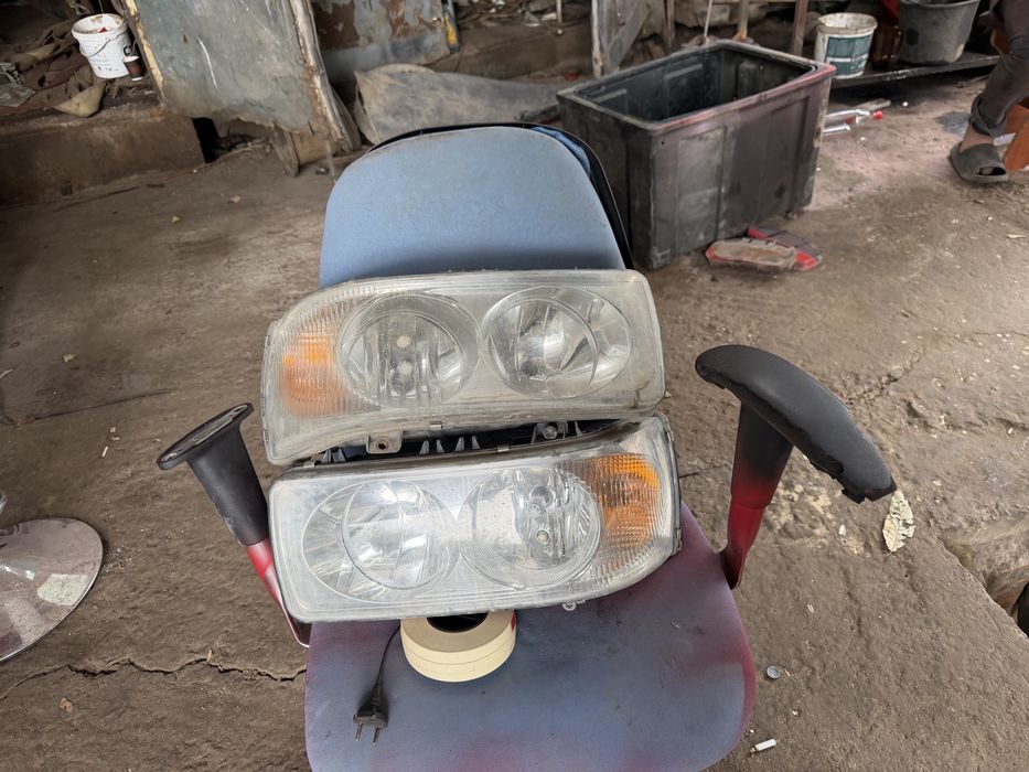 Продам фари даф сф 85