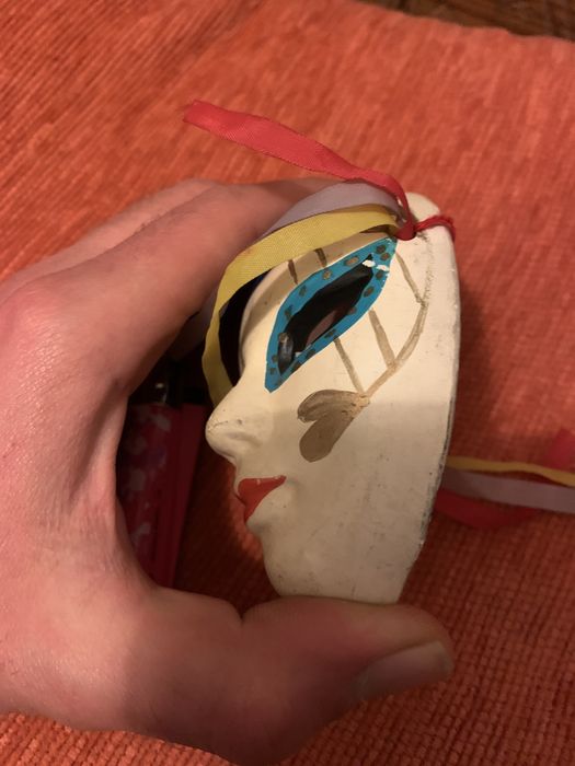 Mascara vintage ceramica