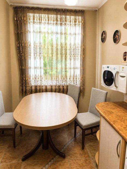 Продаж 2к квартири Івана Франка 7 історичний центр ст. м Золоті Ворота, Театральна, Університет - Вид 3