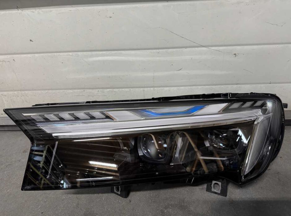 Фари перед Audi Q7 4M Lift II 2024 Фара права або ліва EU USA разборка