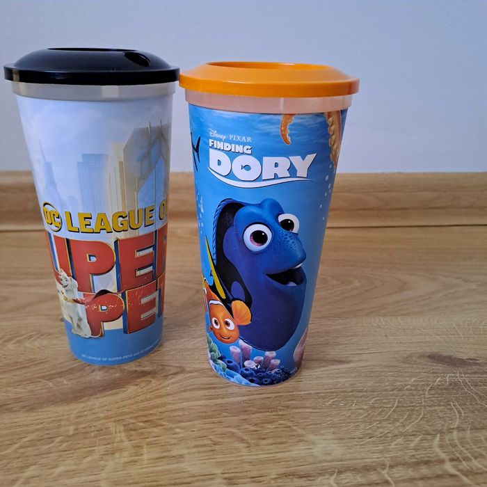 Kubek plastikowy dla dziecka z pokrywką 500 ml / zestaw 2 szt.