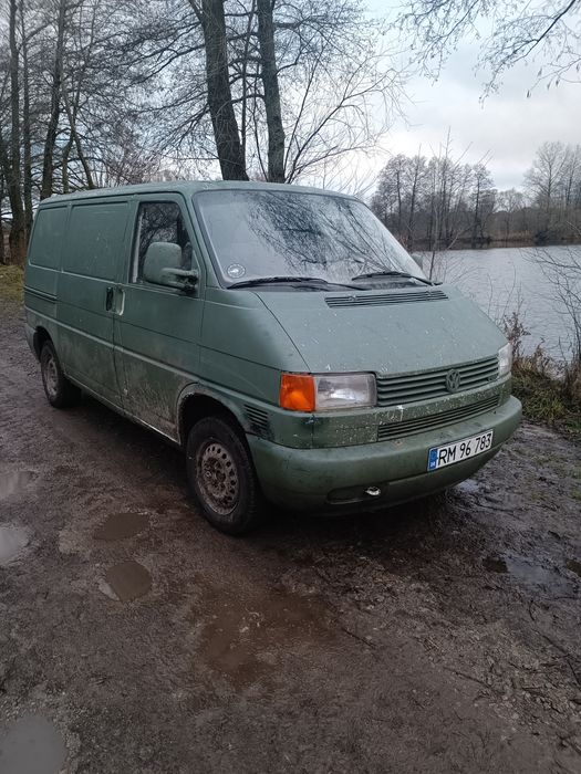 Продам т4 2,5 2000 г.в