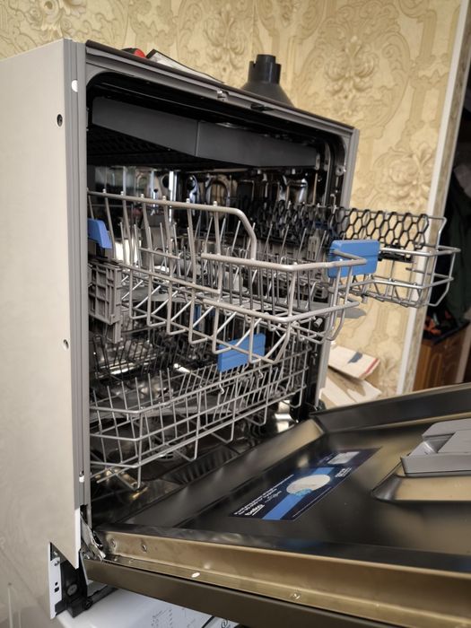 Посудомийна машина