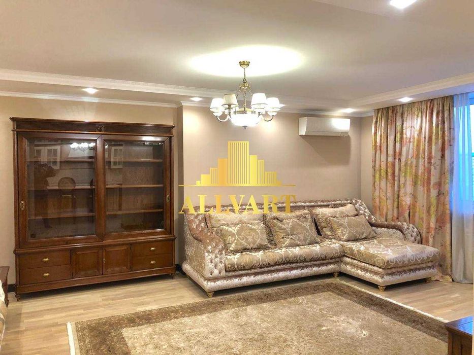 Продаж 3к квартири, вул. Єлизавети Чавдар, метро Осокорки