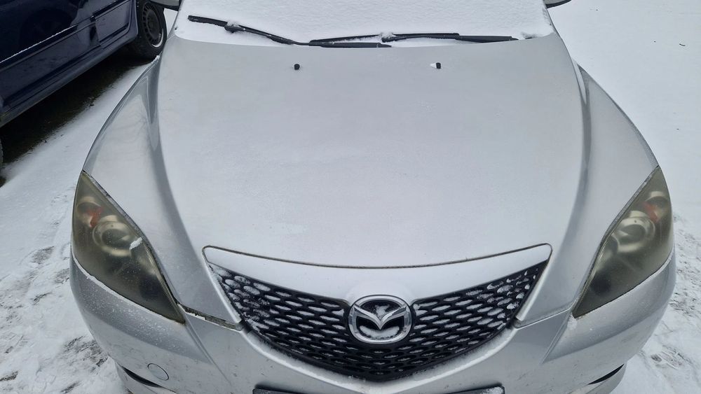 MAZDA 3 BK MASKA 22V