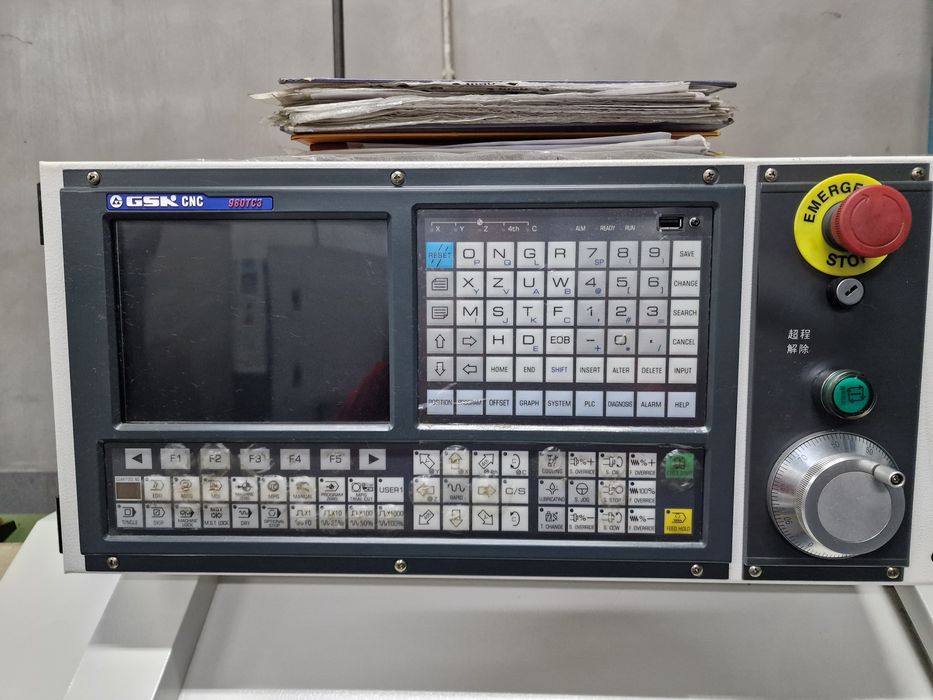 Torno cnc + alimentor 3 metros