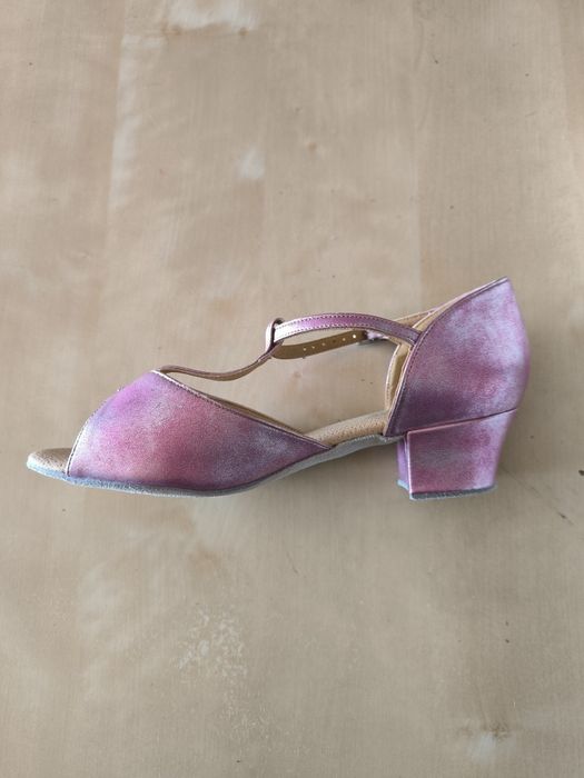 Sapatos de dança NOVOS