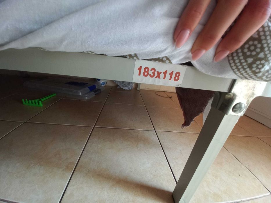 Estrutura de Cama e Colchão