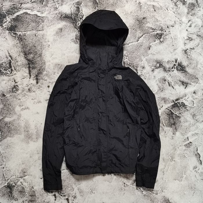 The North Face HyVent gore-tex тренінгова вітровка жіноча ТНФ S