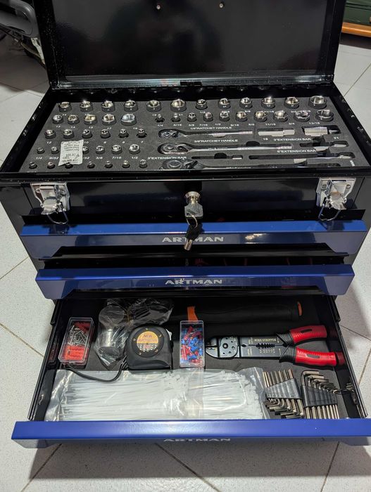 Mala completa de ferramentas nova