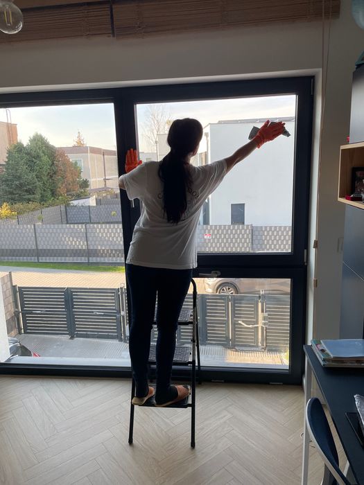 Sprzątanie Mycie okien!