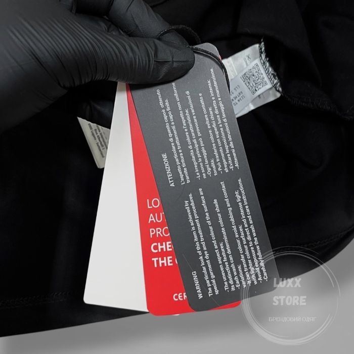 Футболка C.P. Company Metropolis Graphic Badge (C P, CP, сипикомпани)