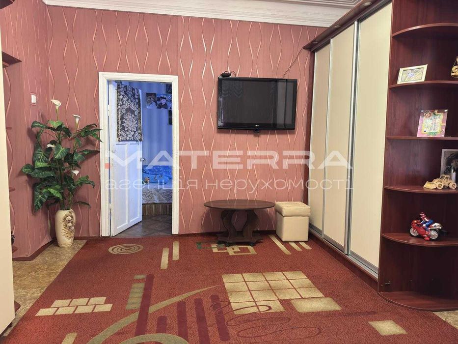 Боярка продаж будинку 70 м2 земельна ділянка кутова 6 сот