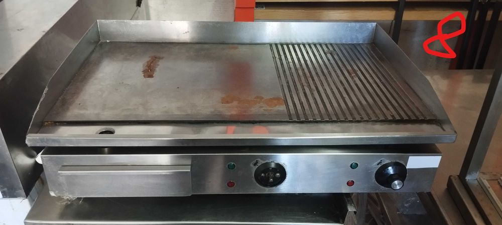 продам гриль, пакувальник, міксер, систему очистки води, пральну машину,