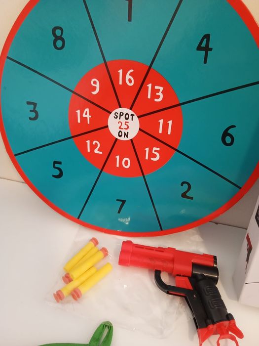 Venda exclusiva lote: Jogo de Dardos com pistola + 2 de velcro 4 bolas