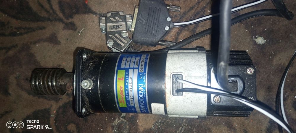 Пропоную двигуни робочі